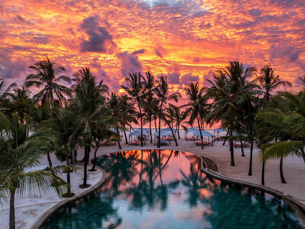 Billionaire Resort & Retreat