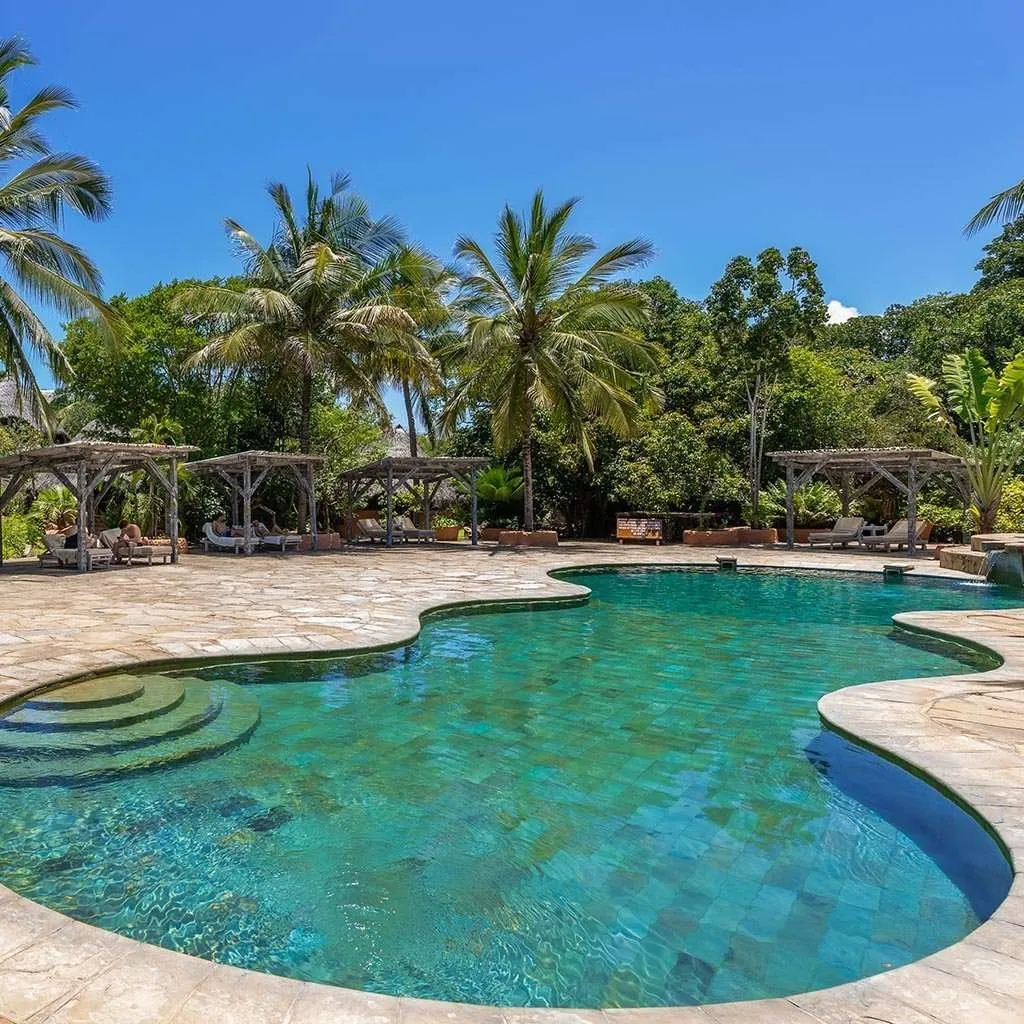 Chala island resort image 1