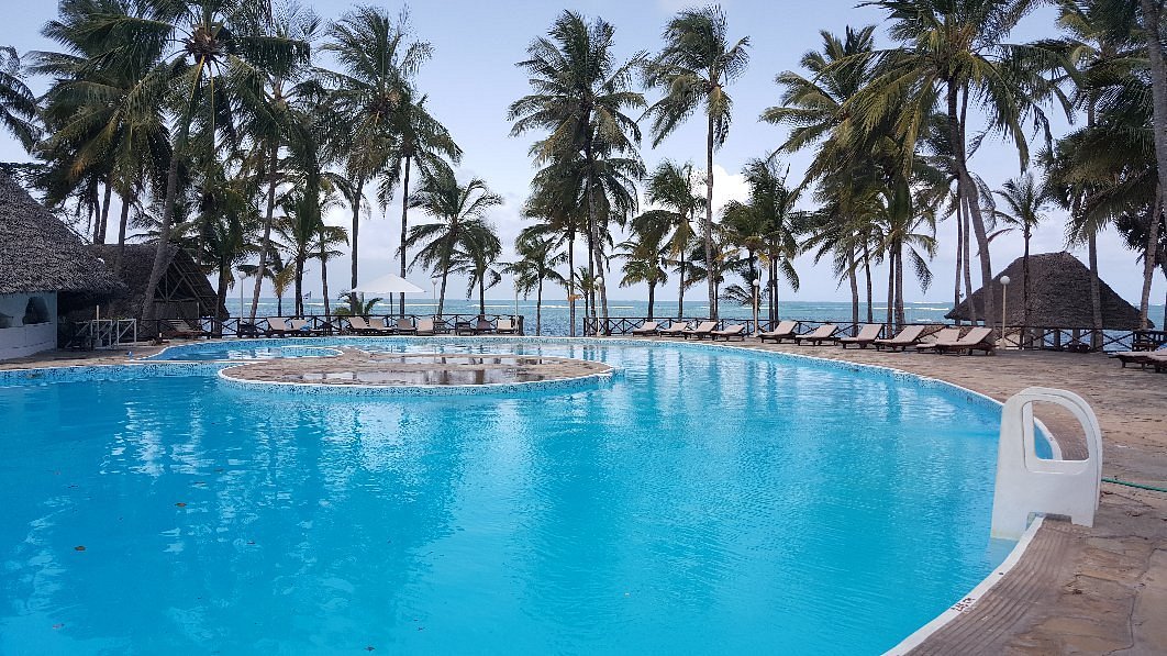 Diamonds malindi image 1