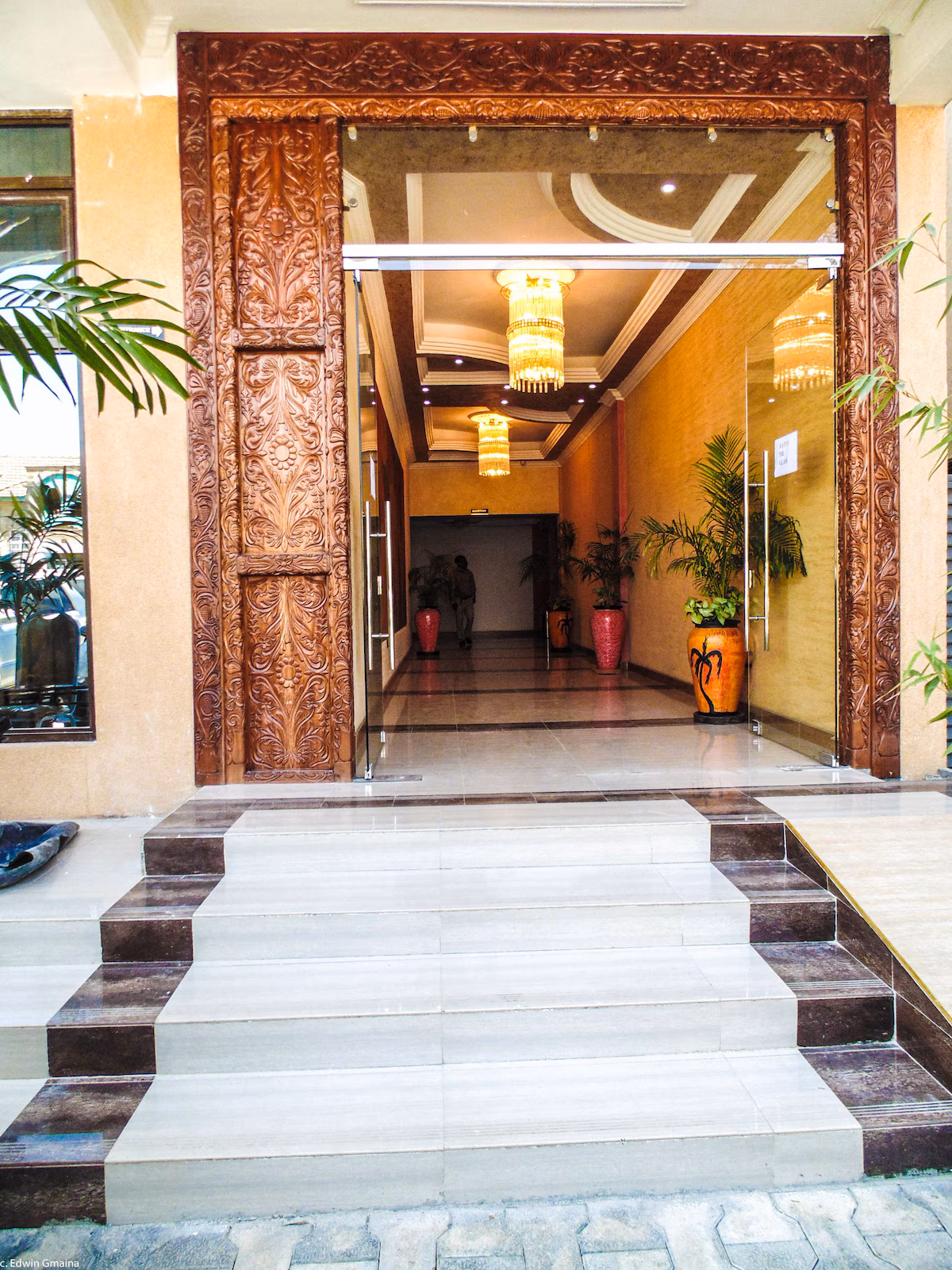 Eagle palace hotel image 2