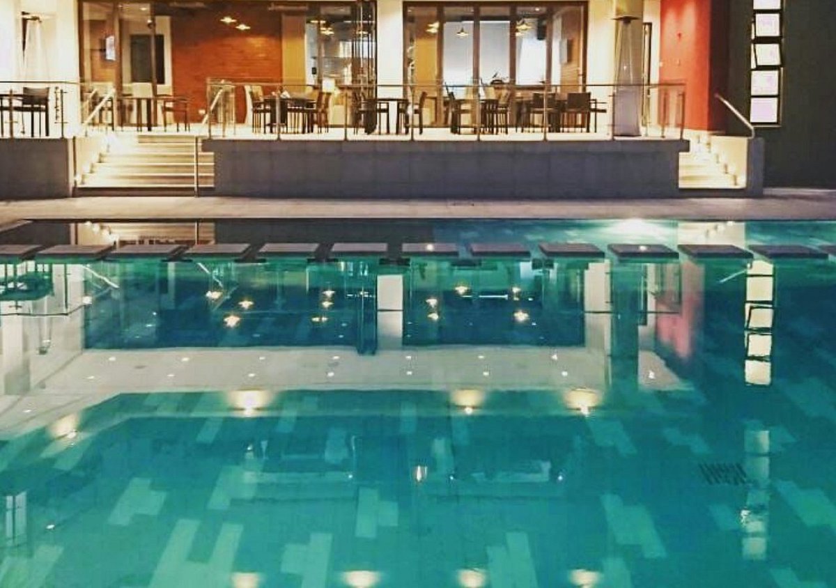 Hillpark hotel image 1