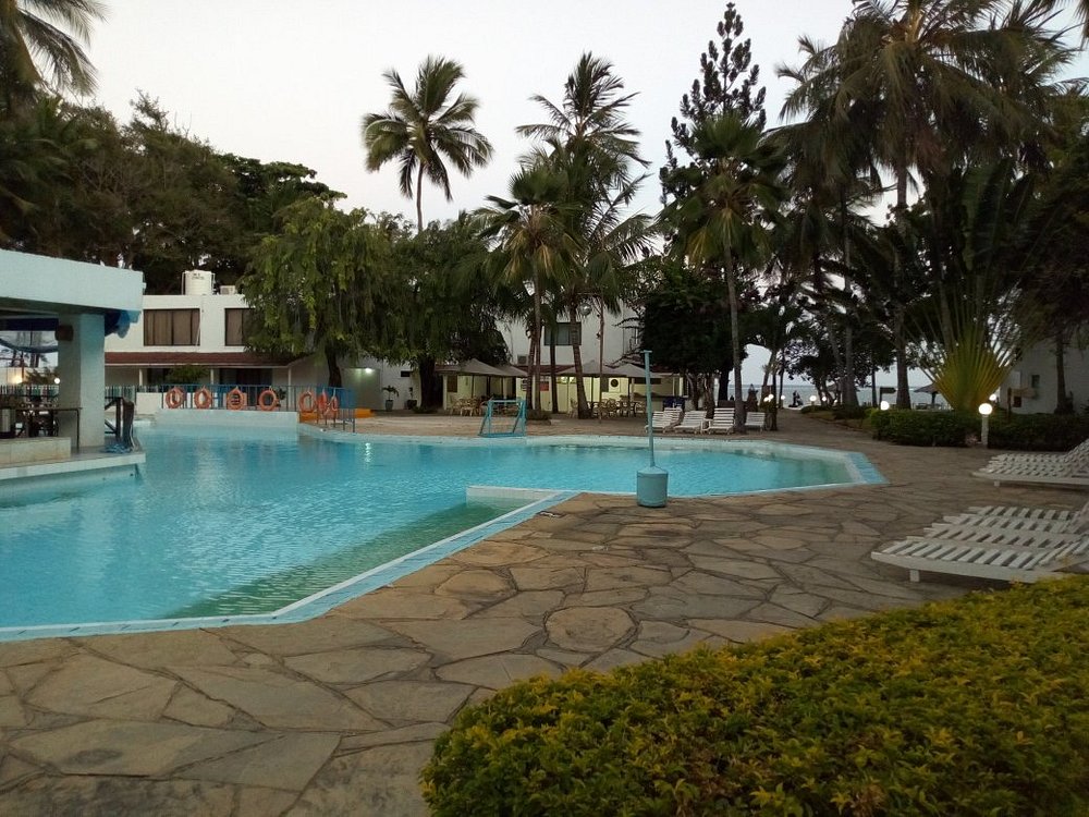 North Coast Beach Hotel Kikambala image 1