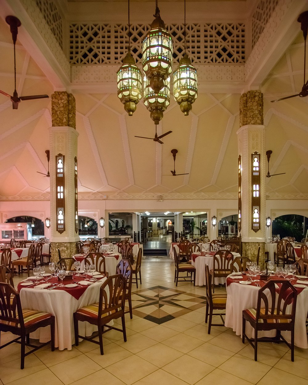 Sarova whitesand beach resort and spa image 2