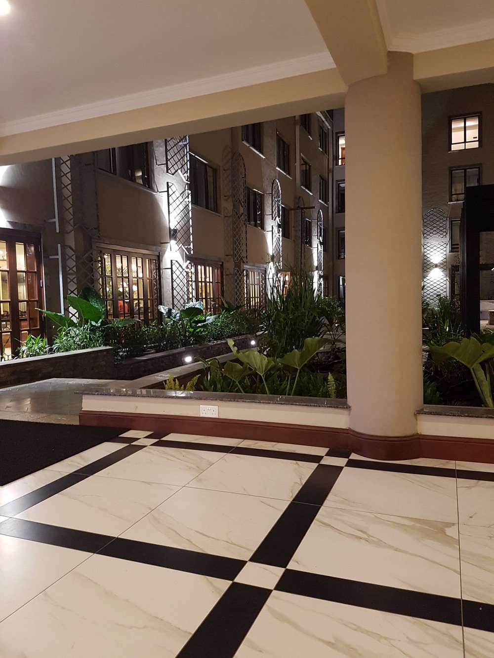Sarova Woodlands Hotel image 2