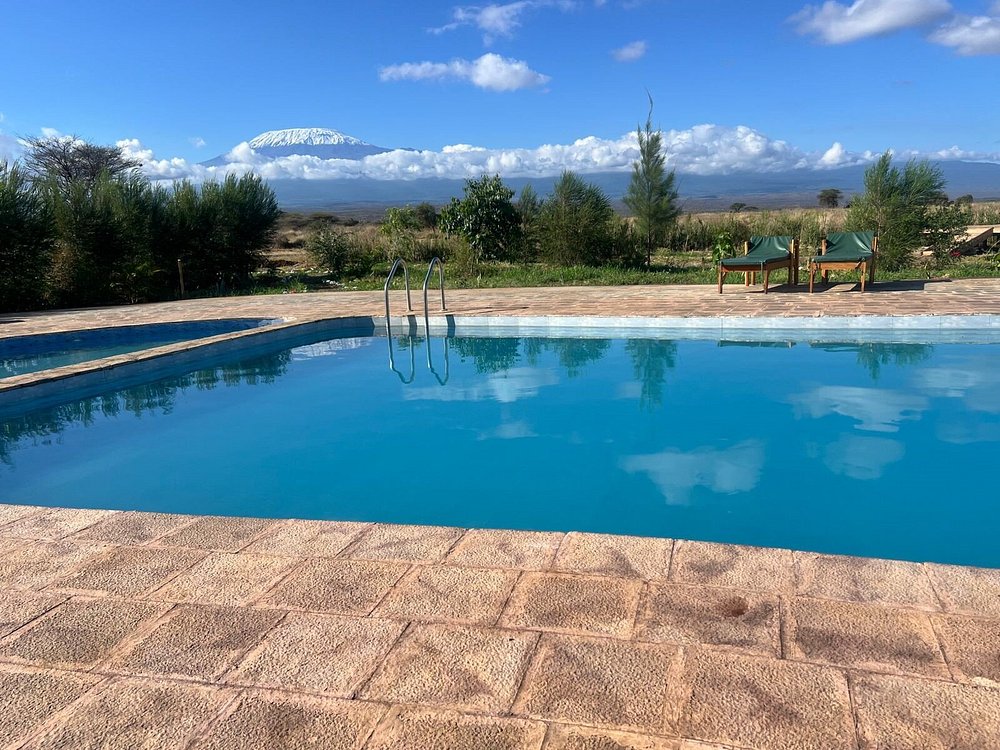 Sungura safari camp image 2
