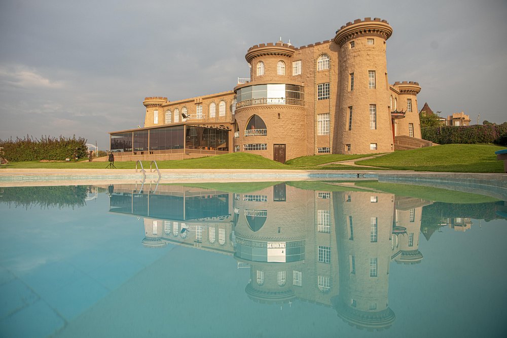Tafaria Castle and country lodge image 2