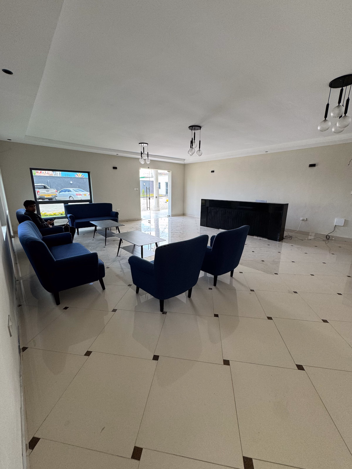 The Ivory hotel image 2