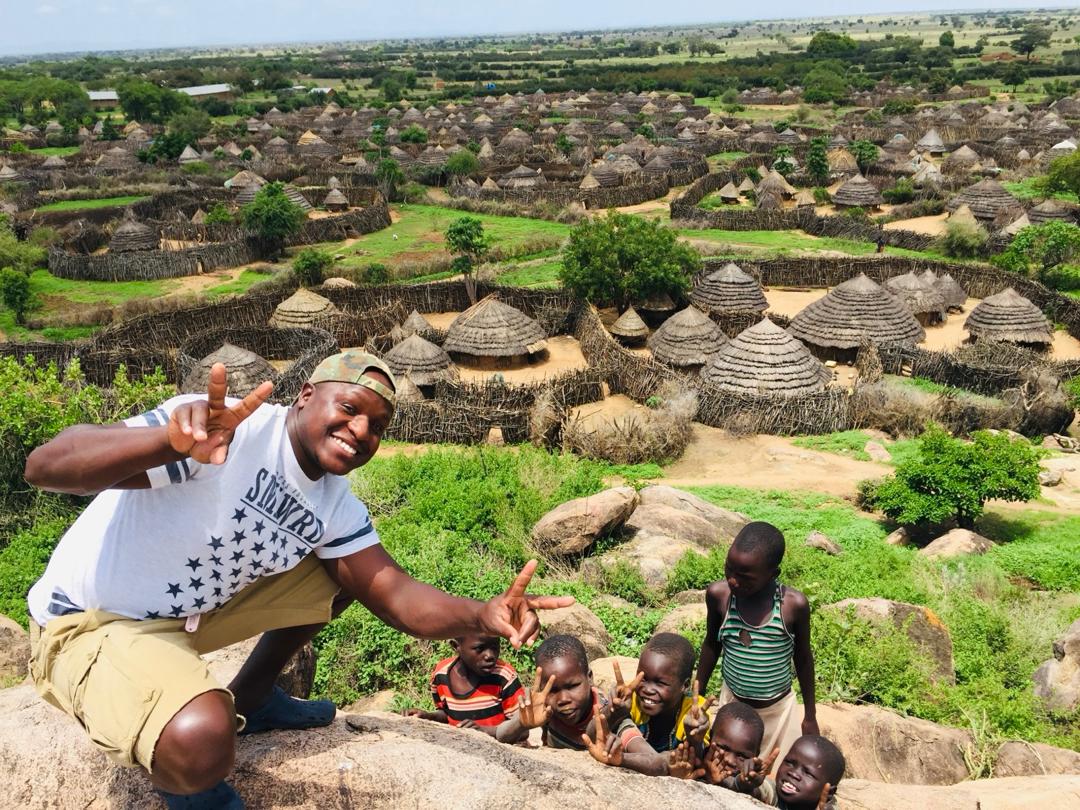 UGANDA GORILLA SAFARI, 6 DAYS GORILLA TREKKING, CHIMPANZEE & WILDLIFE TOUR IN UGANDA